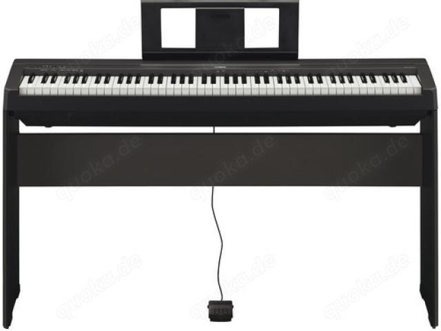 Yamaha Digital Piano P-45B incl. Ständer, gebraucht (11.2022) zu verkaufen - 1